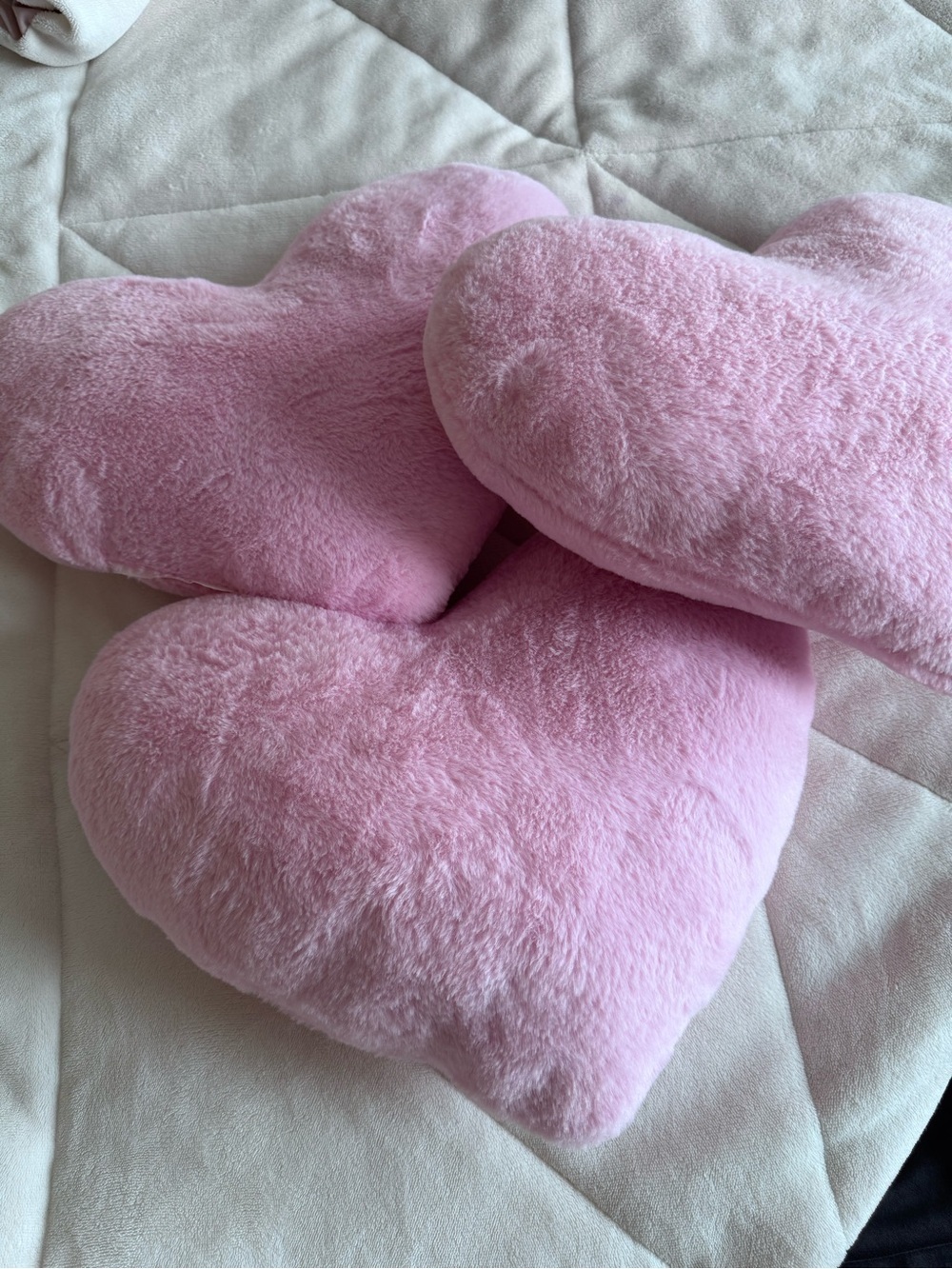 Plush Pink Heart Throw Pillows - Set of 3